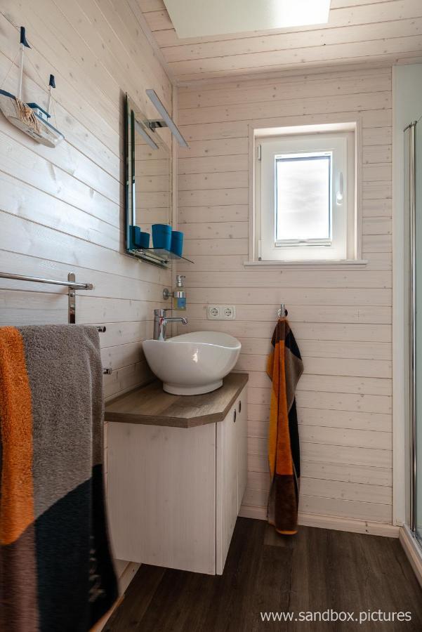 Hausboot Harmonie Hotel Stralsund Bagian luar foto